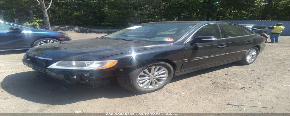 KMHFC4DF2BA538201 2011 HYUNDAI AZERA photo no. 2