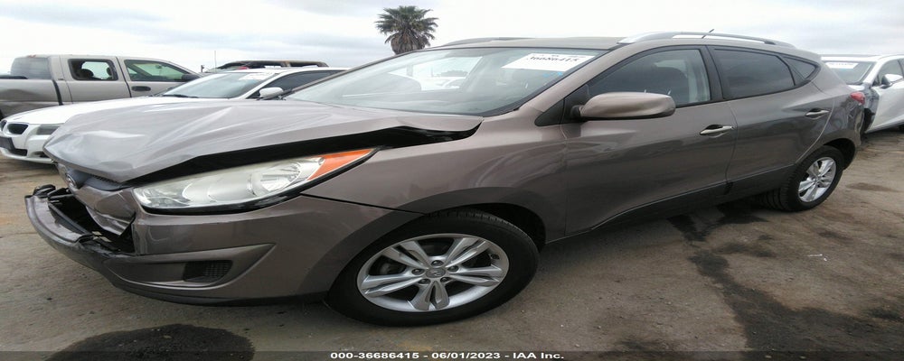 KM8JU3AC1BU276438 2011 HYUNDAI TUCSON photo no. 2