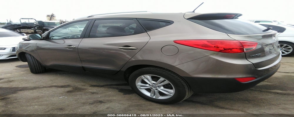 KM8JU3AC1BU276438 2011 HYUNDAI TUCSON photo no. 3