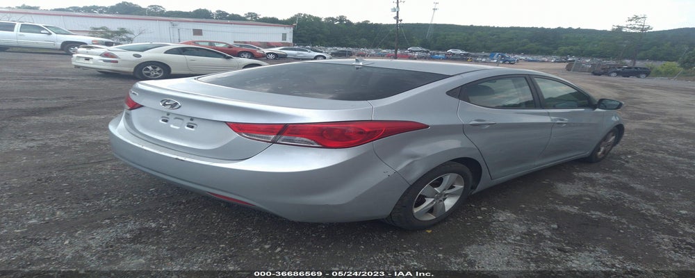5NPDH4AE6DH396312 2013 HYUNDAI ELANTRA photo no. 4