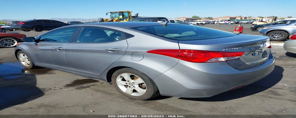 KMHDH4AE7BU113205 2011 HYUNDAI ELANTRA photo no. 3