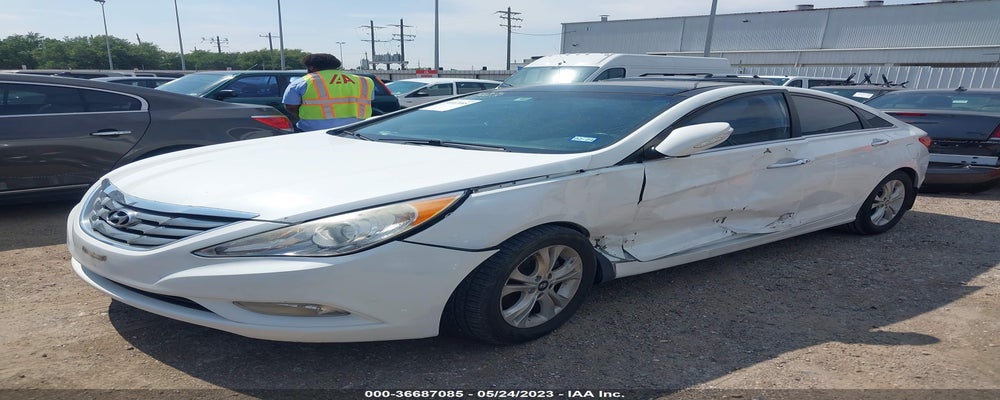 5NPEC4AC3DH668820 2013 HYUNDAI SONATA photo no. 2