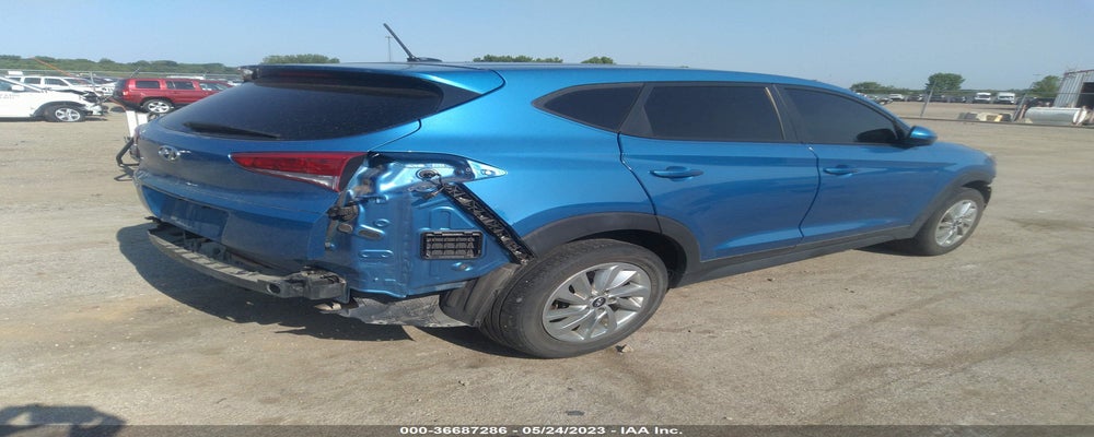 KM8J23A46HU537327 2017 HYUNDAI TUCSON photo no. 4