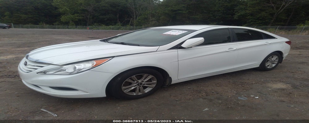 5NPEB4AC5CH388561 2012 HYUNDAI SONATA photo no. 2