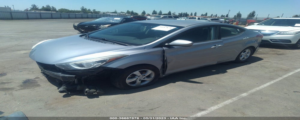 5NPDH4AE3FH644535 2015 HYUNDAI ELANTRA photo no. 2