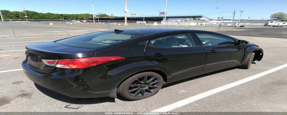 KMHDH4AE6DU755501 2013 HYUNDAI ELANTRA photo no. 4