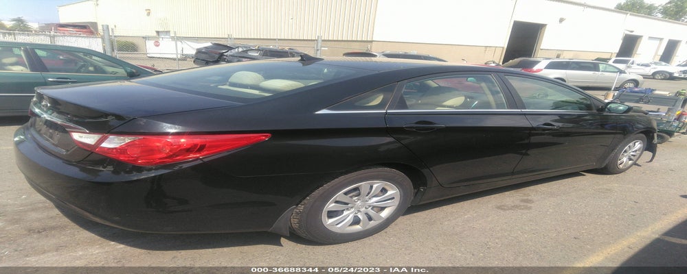 5NPEB4AC2CH489640 2012 HYUNDAI SONATA photo no. 4