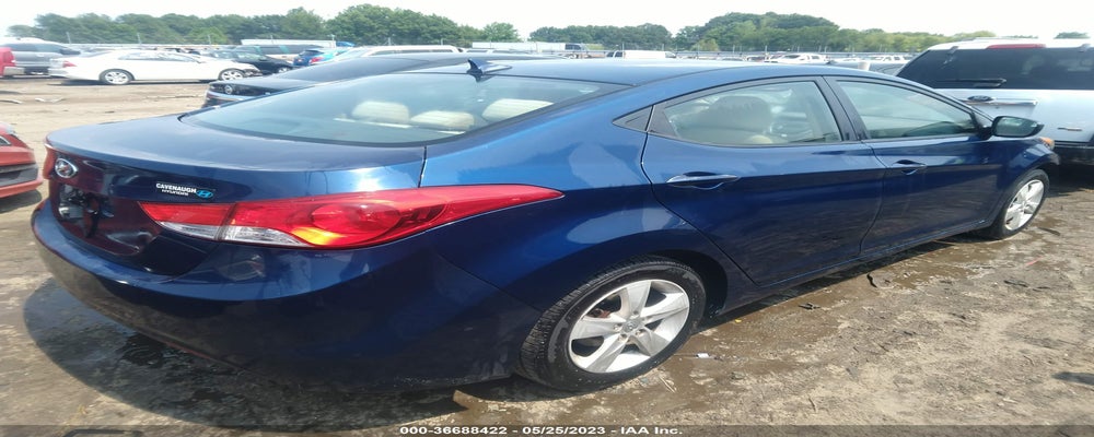 KMHDH4AE1DU489093 2013 HYUNDAI ELANTRA photo no. 4