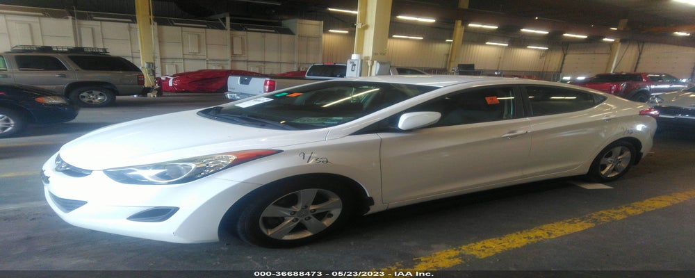 5NPDH4AE6DH284562 2013 HYUNDAI ELANTRA photo no. 2
