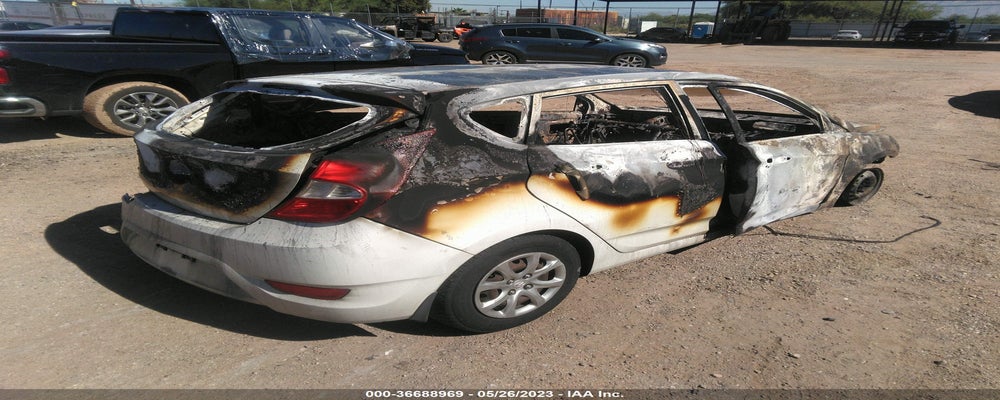 KMHCT5AE6CU029765 2012 HYUNDAI ACCENT photo no. 4