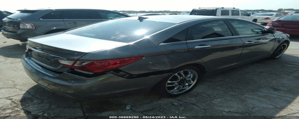 5NPEC4AC6DH548252 2013 HYUNDAI SONATA photo no. 4