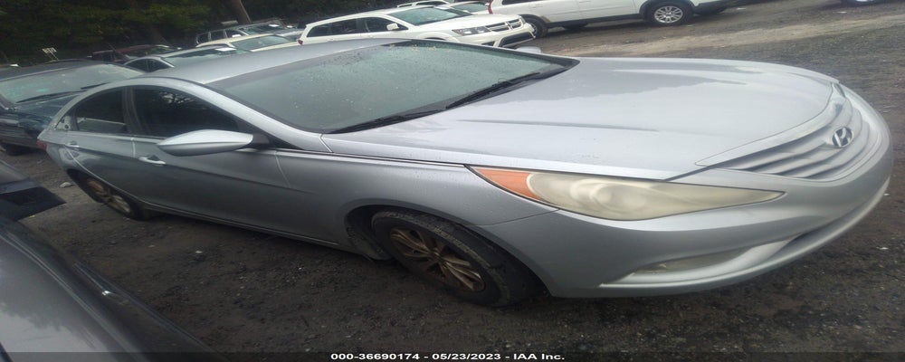 5NPEB4AC4DH683622 2013 HYUNDAI SONATA photo no. 1