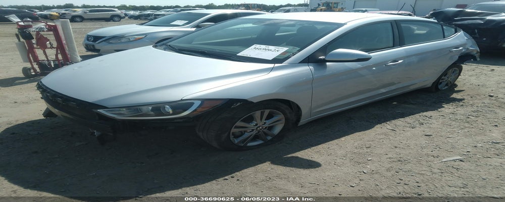 KMHD84LF9HU179950 2017 HYUNDAI ELANTRA photo no. 2