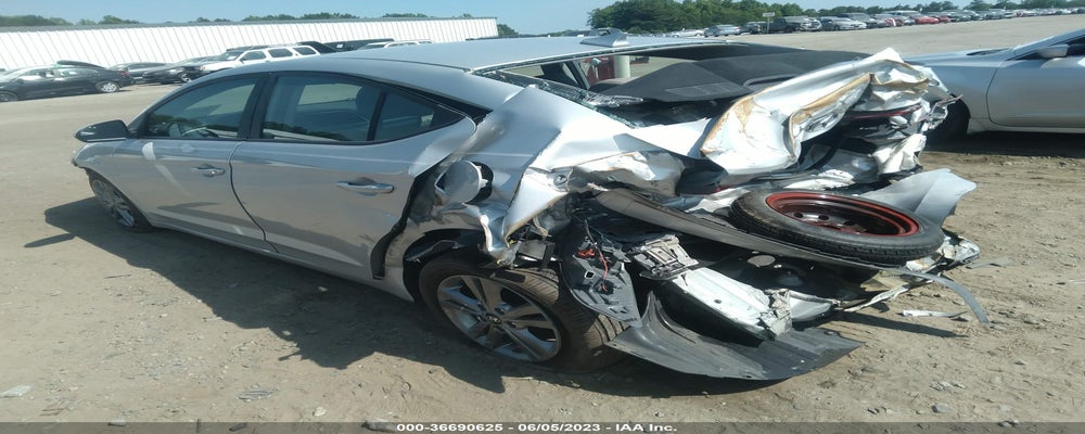 KMHD84LF9HU179950 2017 HYUNDAI ELANTRA photo no. 3