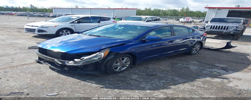 5NPD84LF4JH223826 2018 HYUNDAI ELANTRA photo no. 2
