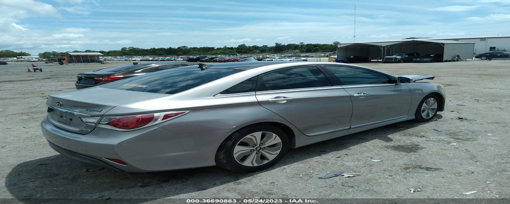KMHEC4A45DA067520 2013 HYUNDAI SONATA HYBRID photo no. 4