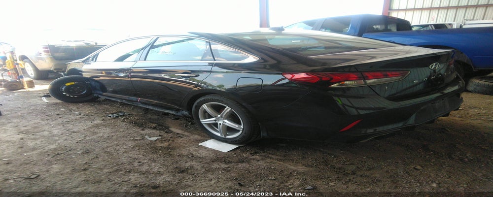 5NPE34AF0JH678016 2018 HYUNDAI SONATA photo no. 3