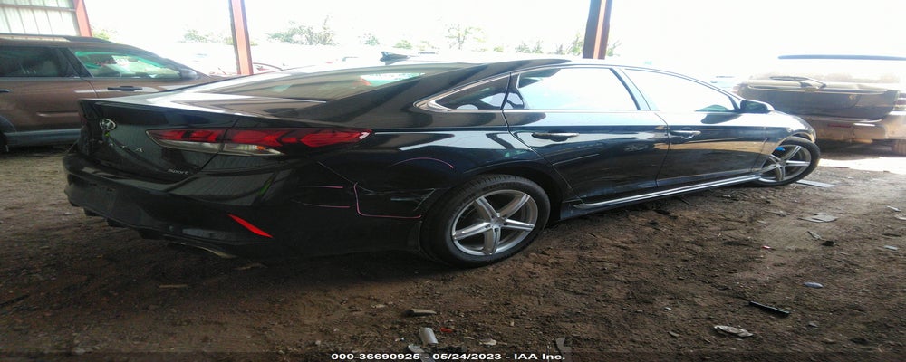 5NPE34AF0JH678016 2018 HYUNDAI SONATA photo no. 4