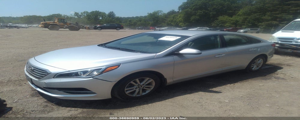 5NPE24AF5FH226248 2015 HYUNDAI SONATA photo no. 2