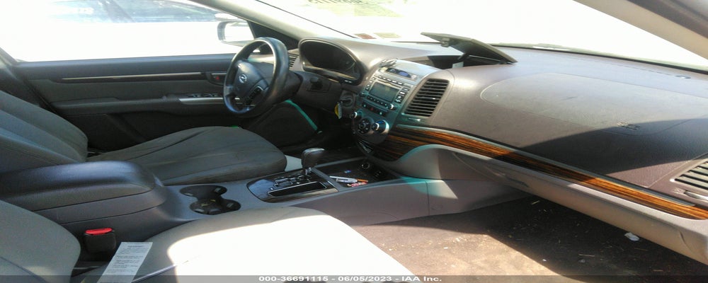 5XYZGDAB0BG057032 2011 HYUNDAI SANTA FE photo no. 5