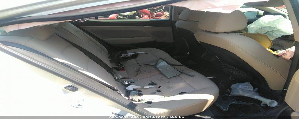 5NPD84LFXJH399697 2018 HYUNDAI ELANTRA photo no. 8