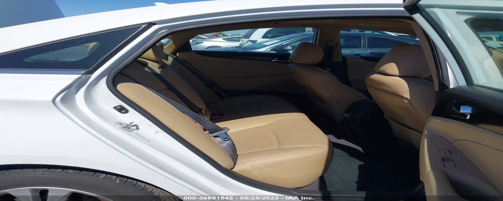 5NPEC4AC3BH134133 2011 HYUNDAI SONATA photo no. 8