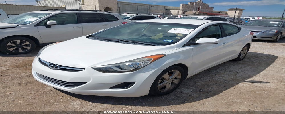 5NPDH4AEXDH283544 2013 HYUNDAI ELANTRA photo no. 2