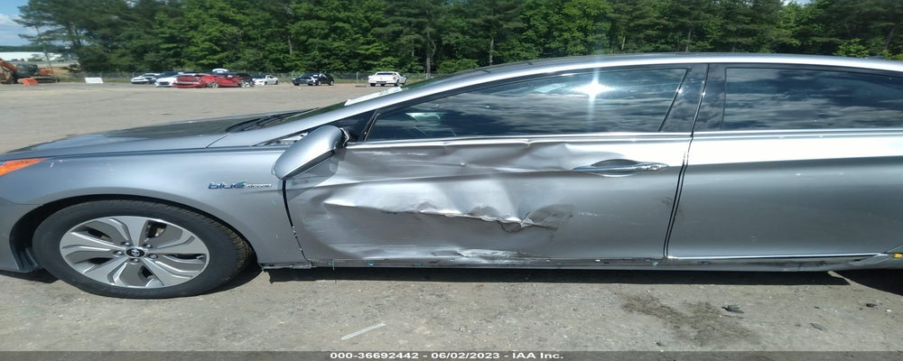 KMHEC4A49FA136082 2015 HYUNDAI SONATA HYBRID photo no. 6