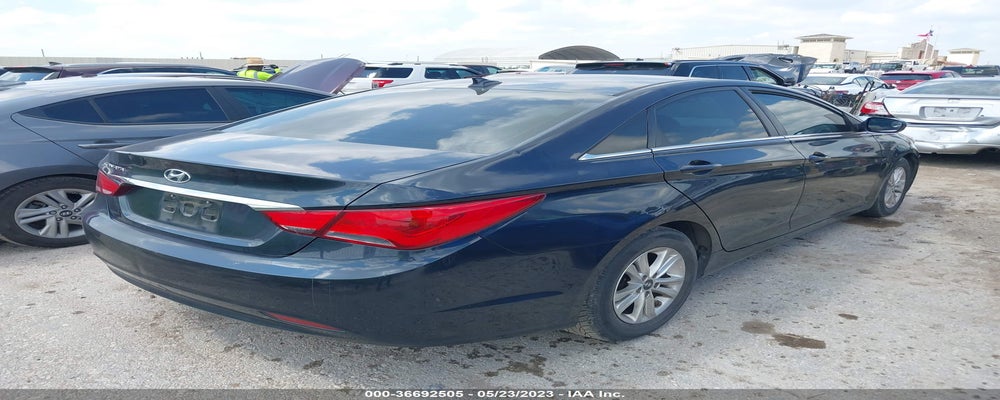 5NPEB4AC9DH746813 2013 HYUNDAI SONATA photo no. 4