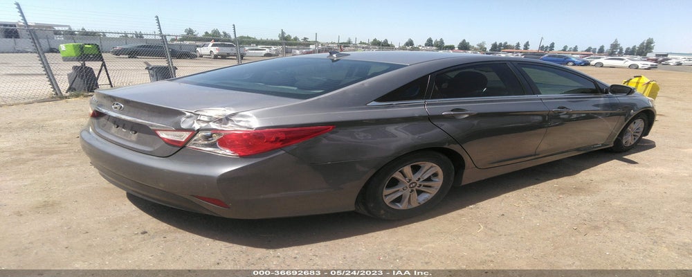5NPEB4AC9EH885650 2014 HYUNDAI SONATA photo no. 4