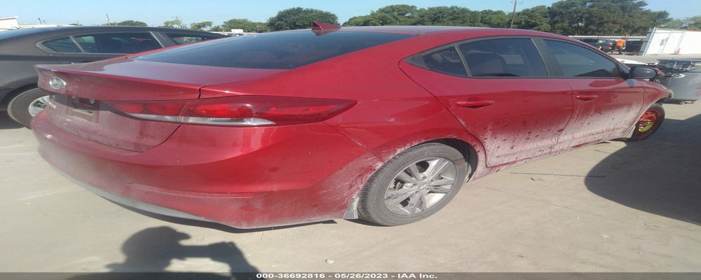 KMHD84LF1JU612330 2018 HYUNDAI ELANTRA photo no. 4