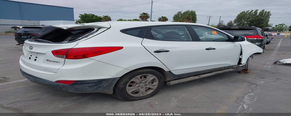 KM8JT3AB8BU159871 2011 HYUNDAI TUCSON photo no. 4