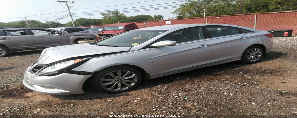 5NPEC4AB9CH352957 2012 HYUNDAI SONATA photo no. 2