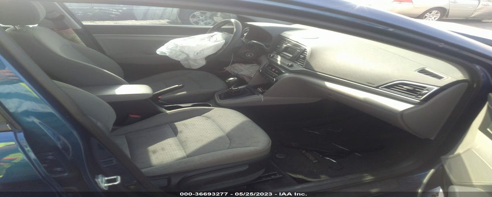 5NPD74LF5HH040075 2017 HYUNDAI ELANTRA photo no. 5