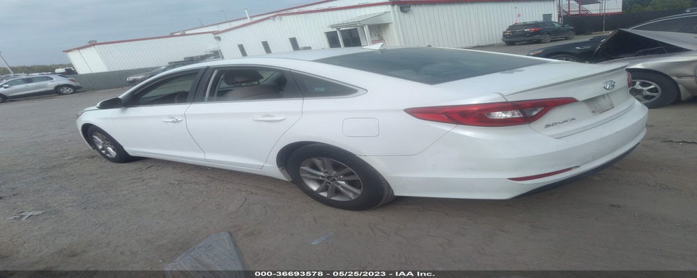 5NPE24AF6FH008089 2015 HYUNDAI SONATA photo no. 3