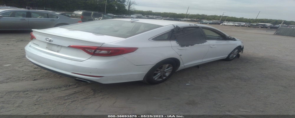 5NPE24AF6FH008089 2015 HYUNDAI SONATA photo no. 4