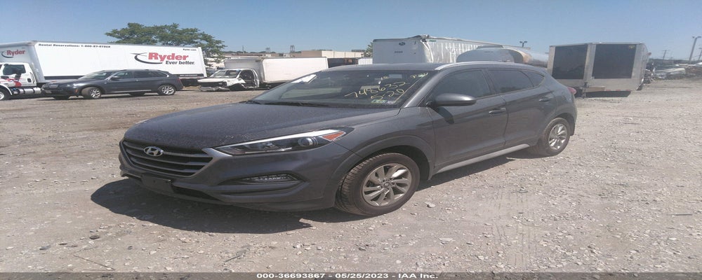 KM8J33A4XJU748632 2018 HYUNDAI TUCSON photo no. 2