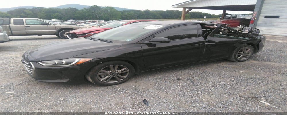 5NPD84LF3JH311556 2018 HYUNDAI ELANTRA photo no. 2