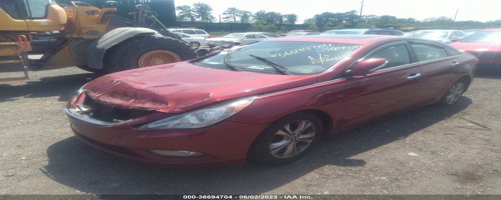 5NPEC4AC5BH150057 2011 HYUNDAI SONATA photo no. 2