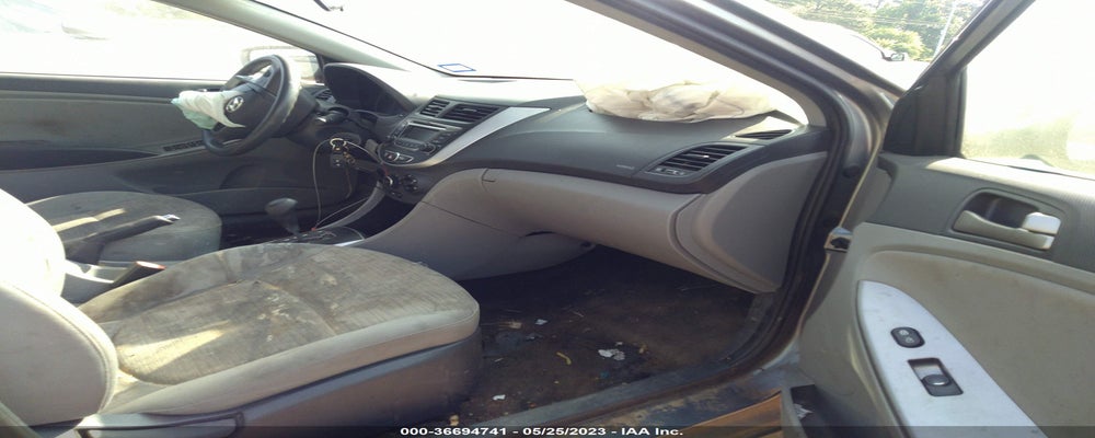 KMHCT4AE0HU225556 2017 HYUNDAI ACCENT photo no. 5