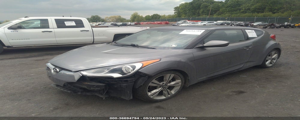 KMHTC6AD3CU079827 2012 HYUNDAI VELOSTER photo no. 2