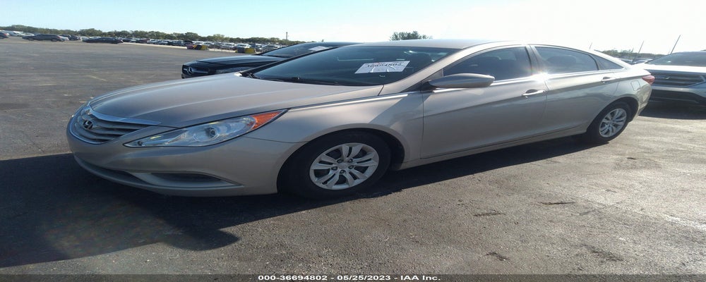 5NPEB4AC9BH006708 2011 HYUNDAI SONATA photo no. 2