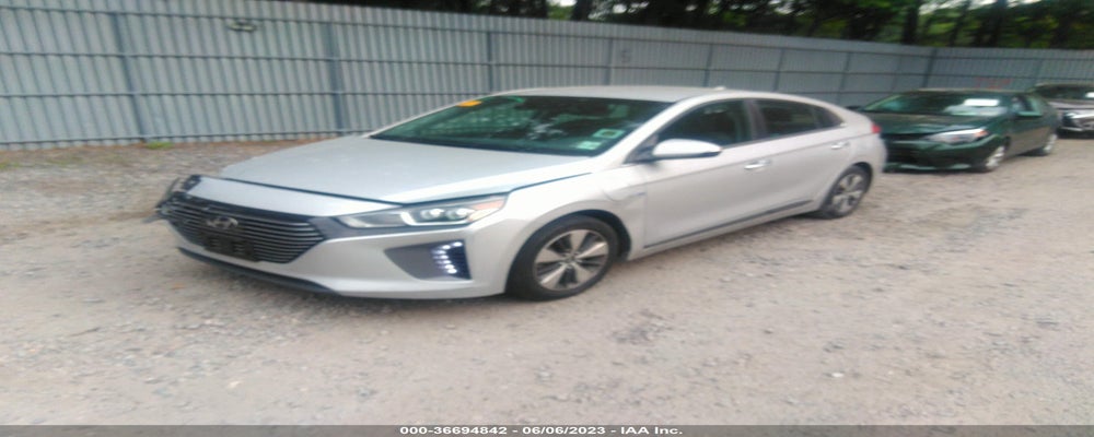 KMHC75LDXKU154856 2019 HYUNDAI IONIQ PLUG-IN HYBRID photo no. 2