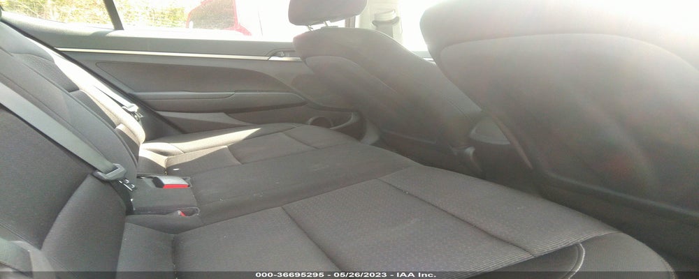 5NPD74LF1JH219526 2018 HYUNDAI ELANTRA photo no. 8