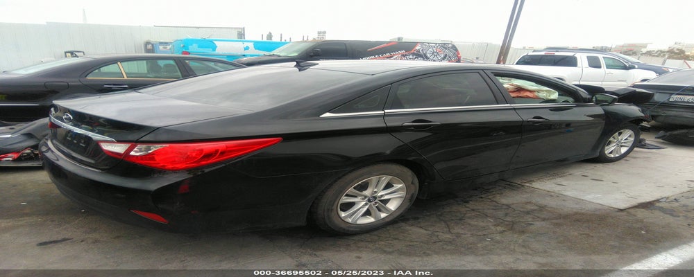 5NPEB4AC8EH870766 2014 HYUNDAI SONATA photo no. 4