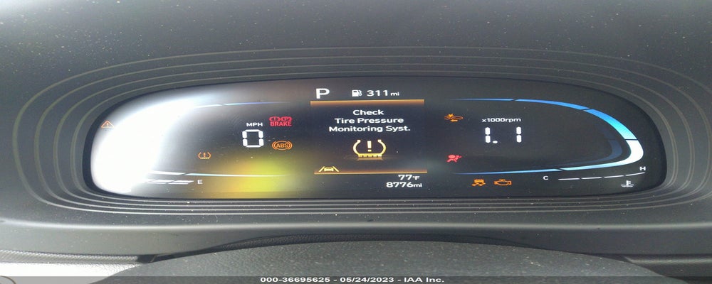 KMHRC8A37PU217677 2023 HYUNDAI VENUE photo no. 7