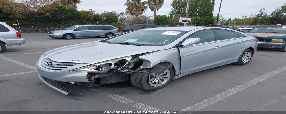 5NPEB4AC7CH457203 2012 HYUNDAI SONATA photo no. 2