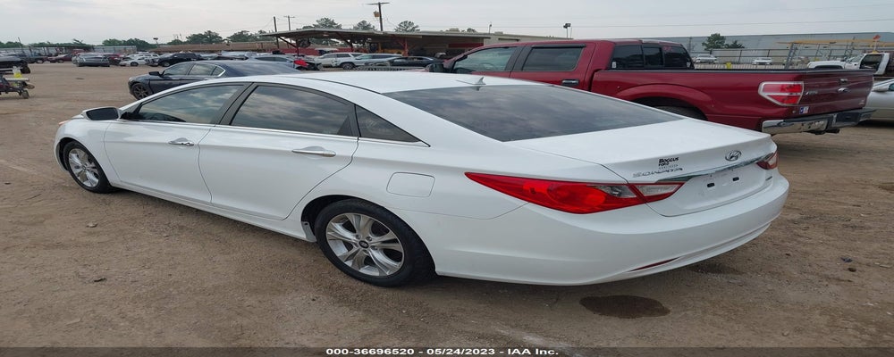 5NPEC4ACXDH596465 2013 HYUNDAI SONATA photo no. 3
