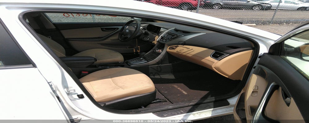 5NPDH4AE4DH404097 2013 HYUNDAI ELANTRA photo no. 5