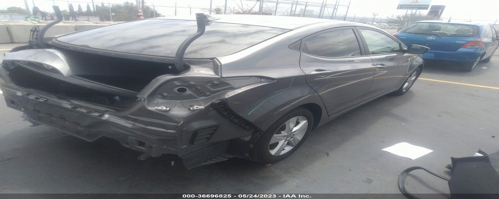 5NPDH4AEXDH453580 2013 HYUNDAI ELANTRA photo no. 4